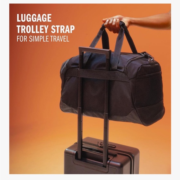 Adidas Defender 5 Small Duffel - Picture 4 of 7